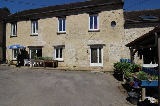 Maison de luxe à Cires-lès-Mello, Oise