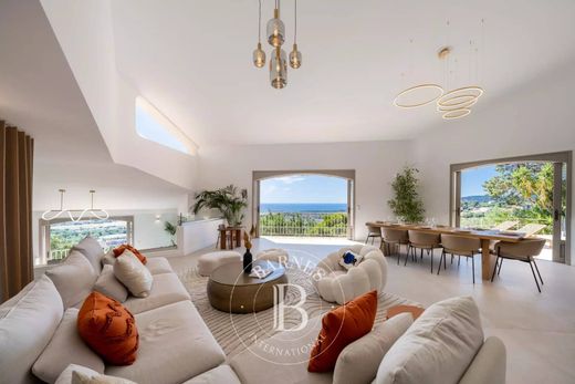 Villa in Mandelieu-la-Napoule, Alpes-Maritimes