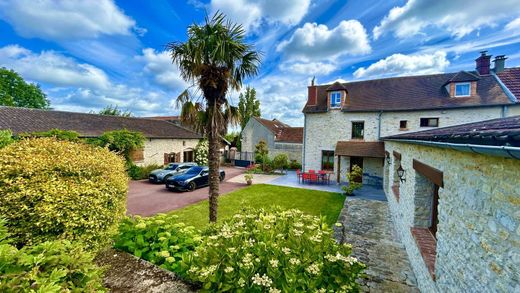 Luxury home in Buchelay, Yvelines