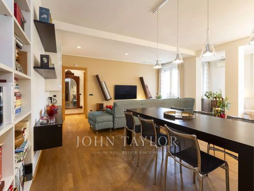 Appartamento a Milano, Lombardia