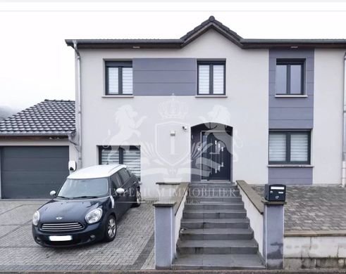 Villa in Fameck, Moselle