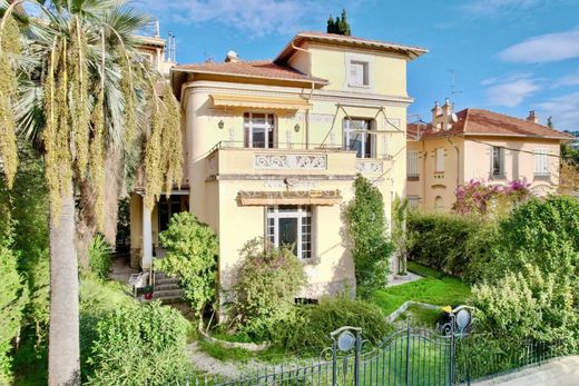 Villa a Cannes, Alpi Marittime