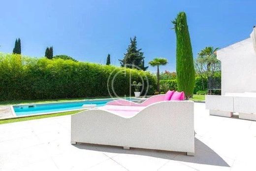 Villa en Mougins, Alpes Marítimos