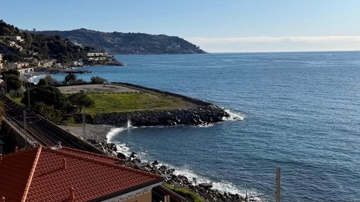 Apartment in Bordighera, Provincia di Imperia