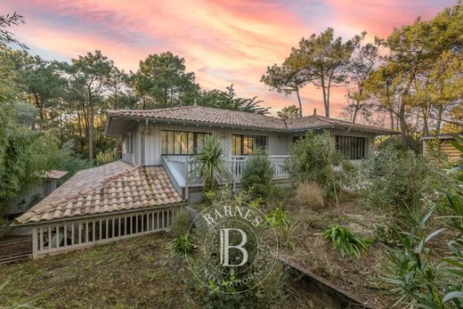 Villa in Cap Ferret, Gironde