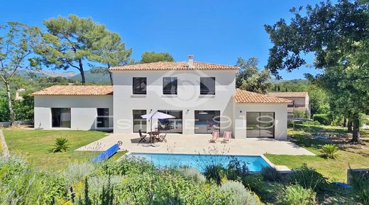 Villa in Roquefort-les-Pins, Alpes-Maritimes