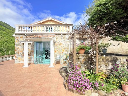 Casa de lujo en Menton, Alpes Marítimos