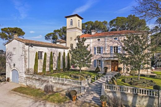 Rural or Farmhouse in Pernes-les-Fontaines, Vaucluse