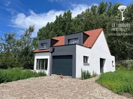 Merlimont, Pas-de-Calaisの高級住宅