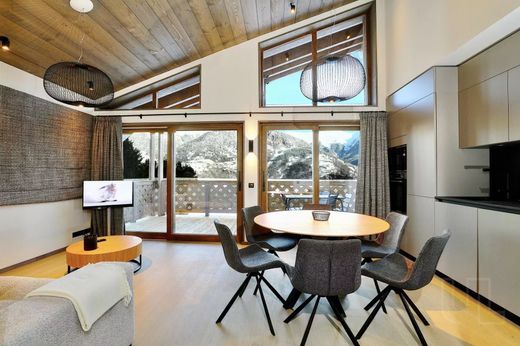 Appartamento a Courchevel, Savoia
