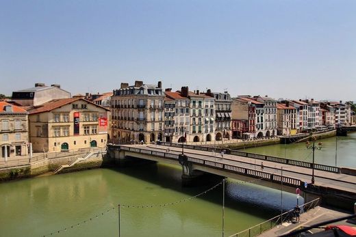 Apartament w Bayonne, Pyrénées-Atlantiques