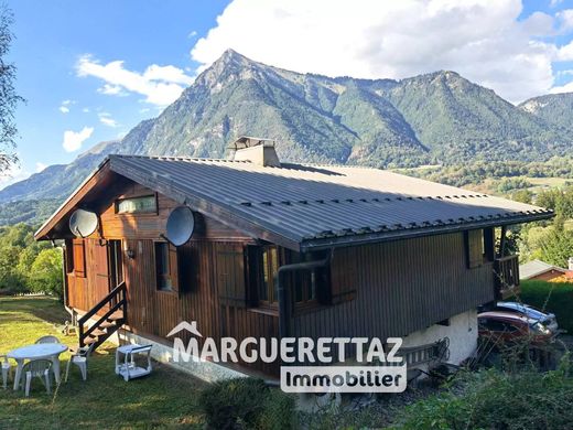 Chalet in Taninges, Haute-Savoie