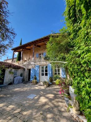Hotel in Mercuès, Lot