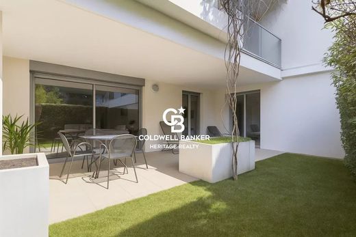 Apartment in Tassin-la-Demi-Lune, Rhône