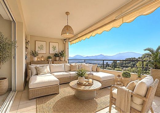 Apartment in Mandelieu-la-Napoule, Alpes-Maritimes