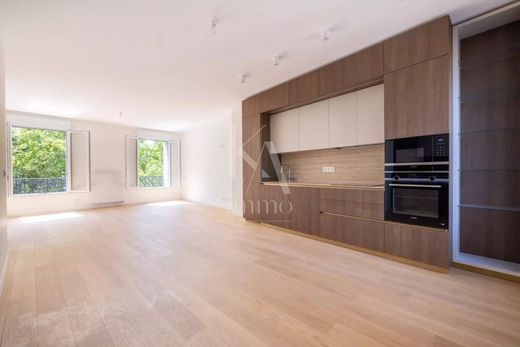 Apartment in Boulogne-Billancourt, Hauts-de-Seine