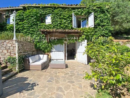 ﻓﻴﻼ ﻓﻲ La Garde-Freinet, Var