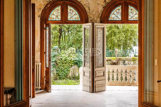 Luxury home in Bordeaux, Gironde