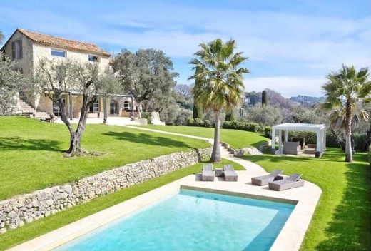 منزل ﻓﻲ Mougins, Alpes-Maritimes