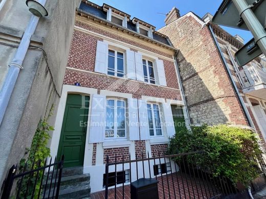 Casa di lusso a Deauville, Calvados
