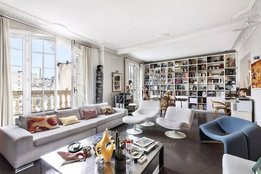 Apartment in La Muette, Auteuil, Porte Dauphine, Paris