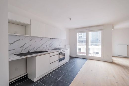 Квартира, Клиши, Hauts-de-Seine