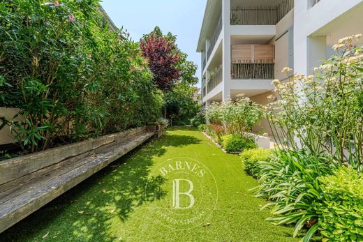 Piso / Apartamento en Aix-en-Provence, Bocas del Ródano