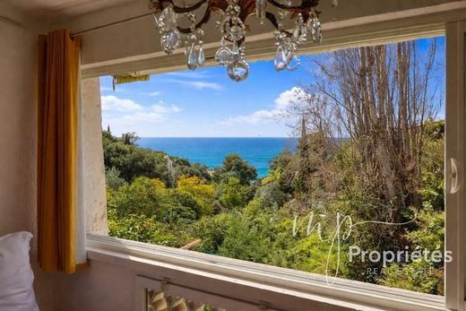 Apartment in Rayol-Canadel-sur-Mer, Var