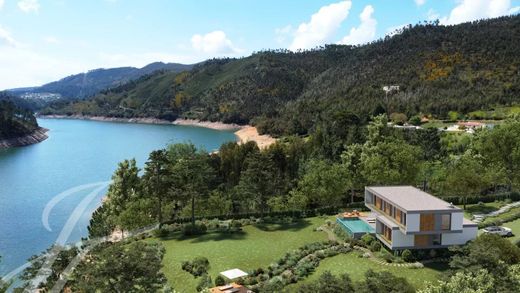 Luxury home in Ferreira do Zêzere, Distrito de Santarém