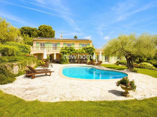 Villa in Valbonne, Alpes-Maritimes