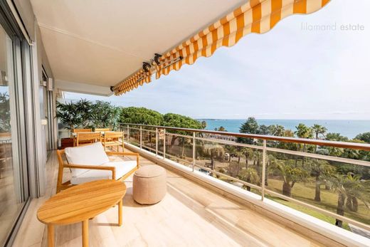 아파트 / 칸, Alpes-Maritimes