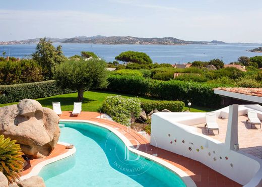 Villa en Palau, Provincia di Sassari