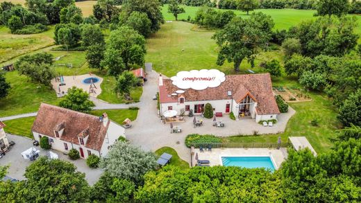 Πολυτελή κατοικία σε Rezay, Cher