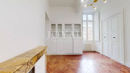 Apartment / Etagenwohnung in Toulouse, Haute-Garonne