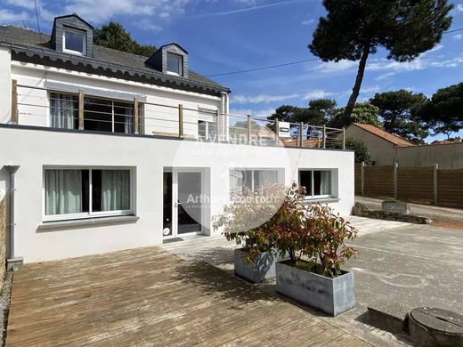 Luxury home in Saint-Brevin-les-Pins, Loire-Atlantique