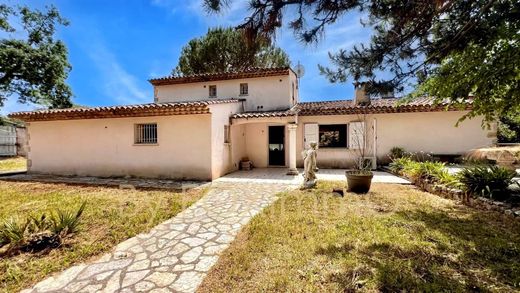 Villa en Vence, Alpes Marítimos