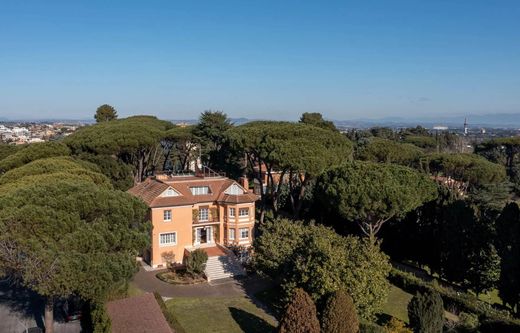 Villa in Rome, Latium