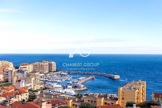 Cap-d'Ail, Alpes-Maritimesのアパートメント