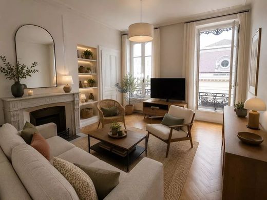 Apartment in Lyon, Rhône