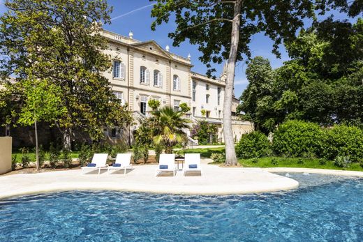 Zamek w Uzès, Gard