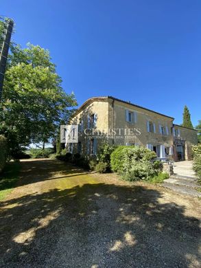 Rural or Farmhouse in Vic-Fezensac, Gers