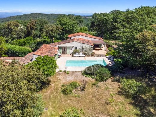 Maison de luxe à La Garde-Freinet, Var