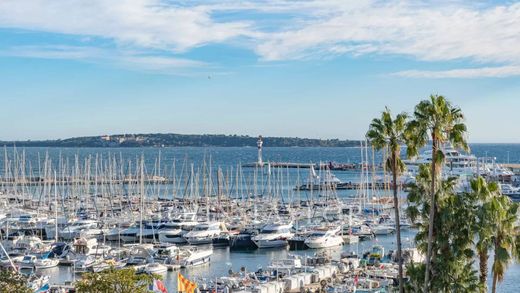 Apartment in Cannes, Alpes-Maritimes