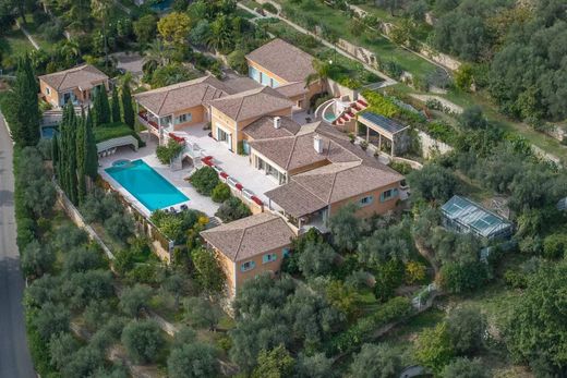 Villa en Le Rouret, Alpes Marítimos