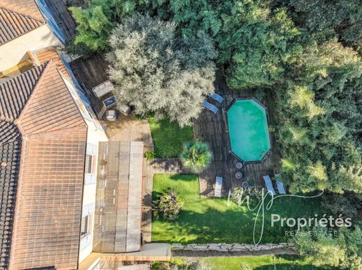 Luxury home in Rayol-Canadel-sur-Mer, Var