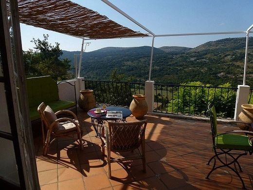 Luxury home in Coursegoules, Alpes-Maritimes