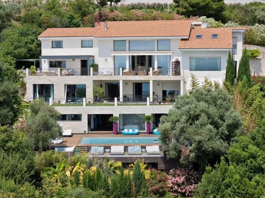 Èze, Alpes-Maritimesのヴィラ