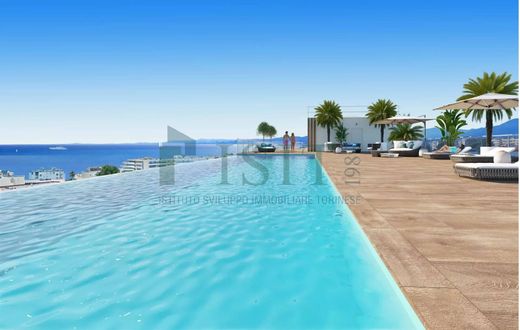 Appartamento a Saint-Laurent-du-Var, Alpi Marittime