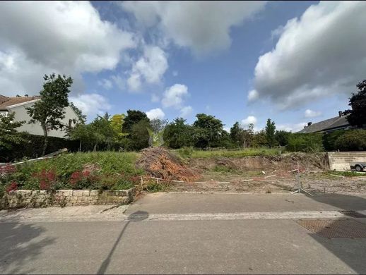 ‏קרקע ב  Walsdorf, Tandel