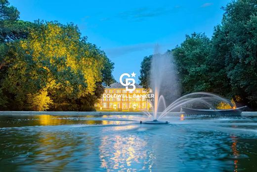 Castillo en Pézenas, Herault